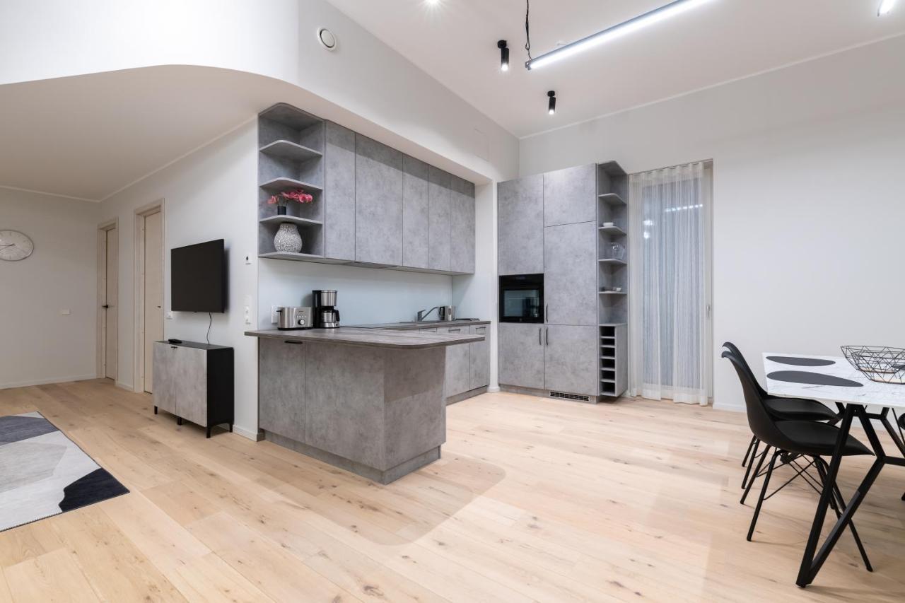 Апартамент Dashaus 2 Bedroom